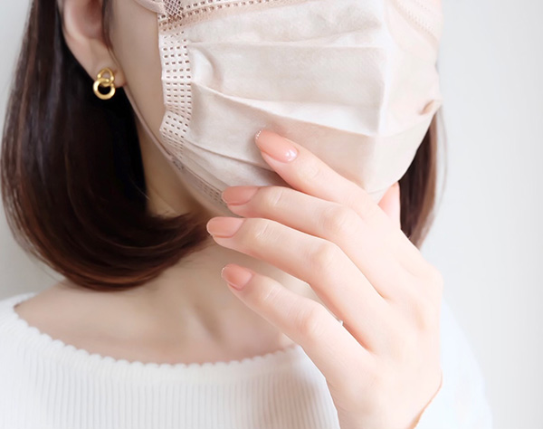 マスク頭痛、ブルーライト頭痛…「今どき頭痛」の原因と対策