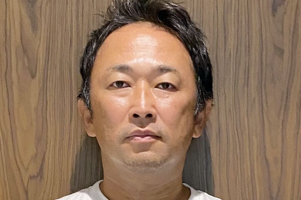 ガーシー氏 国会欠席、女性YouTuberのキス動画暴露で非難轟々…政治家転身で“めくられる側”に転落の誤算