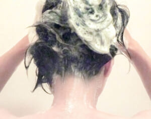 かゆみ、フケ……頭皮環境の改善は「減シャン」で叶う！