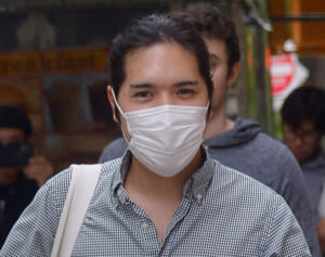 小室圭さん　ラルフローレンのシャツ姿で三度目の司法試験へ