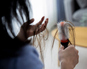 オミクロンでも発生…コロナ後遺症で認知症状態に「娘から何度も同じ話してるよって」