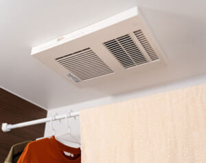 リノベで長生き！10万円から設置できる浴室暖房乾燥機でヒートショックを防ぐ