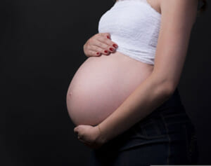 妊婦を殺害して胎児を連れ去った女の裁判…妊娠を偽装し続けた執念とは？