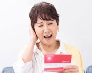 貯金ができない人の意外な特徴「ビールはまとめ買いで節約」「冷凍庫に大量の保冷剤」