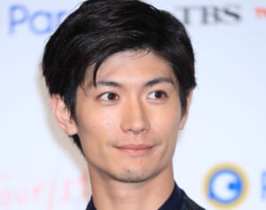 元トレーナーの三浦春馬さん“暴露本”アマゾンレビューは「星5つか1つ」に真っ二つ