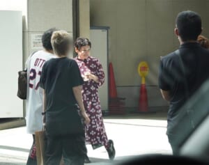 【目撃撮】大竹しのぶ ファン対応が神キュートすぎ！今も守るさんまとの共通流儀