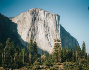 「8歳でエル・キャピタン登頂」に専門家が異議が噴出中、渦中の父親が反論