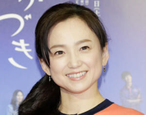 永作博美『舞いあがれ！』スタッフも感涙させた「差し入れ段ボール」の中身