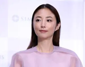 夫の不倫に胃腸炎、アニサキス…美容本爆売れの裏でMEGUMIを襲っていた災難