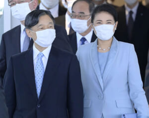 両陛下おそろいで兵庫県をご訪問「今年最後の旅へ」