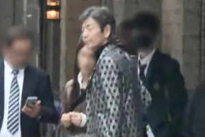 舘ひろしのスーツを「40年間で800着」作った社長が明かす「オーダーの