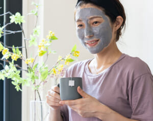 年末年始の暇時間に！100均美容のセルフケアで「お尻＆かかとをツルツルに」