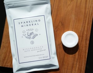 冬のバスタイムを格上げ！重炭酸入浴剤「AMAMIスパークリングミネラル」で肌ケアを