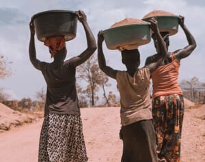 子ども102人と孫568人を持つ男性　生活苦で子作りを断念