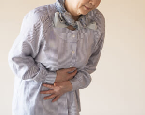 腸内環境のバランスを崩す薬12　下剤、胃腸薬、抗菌薬の多剤・長期服用に注意を