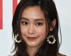 元銀座ホステス占い師が語る「12月12日の開運最強有名人」2位は桐谷美玲、1位は？