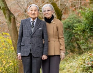 上皇さま「小学国語音読」に続く新習慣！お誕生日に明かされた「若い侍従との回想」