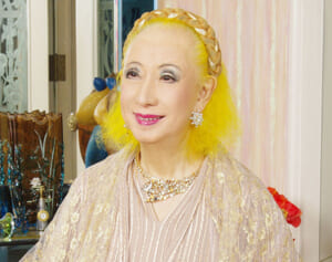 美輪明宏に学ぶ清く生きる知恵「ギスギスした今だからこそ心にユーモアを」