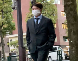 村上宗隆18億円契約更改の夜「岸田首相も利用の名店でノンアルコール会食」