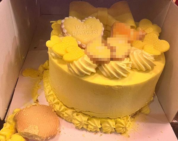 “推し活”のオーダーケーキが遅配、さらに無残な姿で到着…SNS上では別の被害報告訴える声も