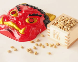 「3COINS」節分グッズ争奪戦の“地獄絵図”動画が拡散…発売当日に5倍価格でフリマサイトに転売も