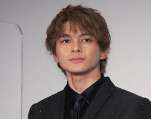 眞栄田郷敦「結婚は兄貴が先だ」カフェ勤務辞めた新妻との3年忍び愛