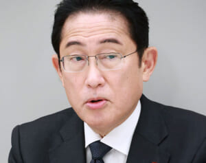 岸田政権の姑息会計 5.3兆円超の財源を防衛費に流用で医療・介護費が削減危機！