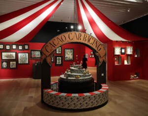 ヒグチユウコの“不気味かわいい”展覧会