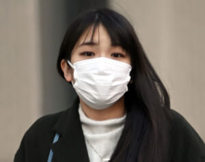 小室眞子さん1年以上も学芸員の新作解説文ナシ…小室さん合格で妊活視野か