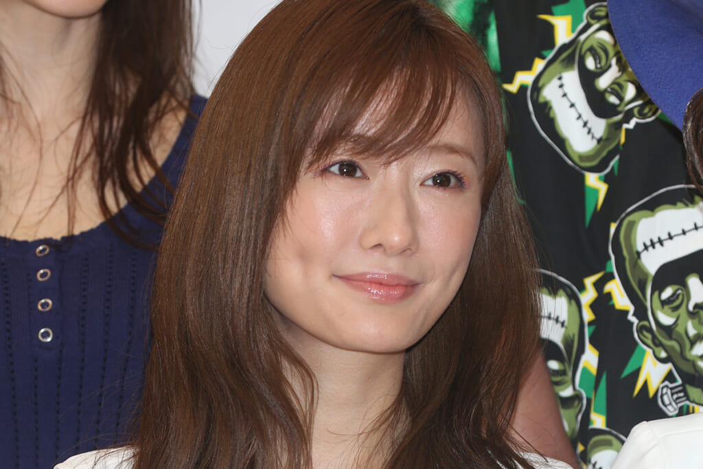 「前髪はこれでいいの？」松本まりか　ファッション誌企画の動画で見せた“イメチェン”にSNS衝撃