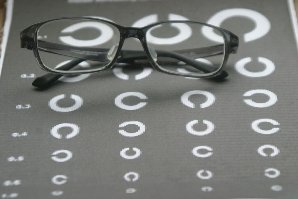 ビデオ撮影で子供を見失ったら、失明の危機も! 放っておくと危ない目の症状