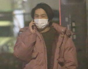 退所発表の三宅健　目撃していたモデル恋人との和食デート…左手薬指には指輪が