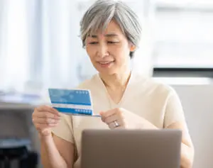 年金受け取りで得する銀行9選　イオン銀行は金利アップ、楽天銀行は振込3回無料に