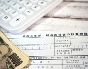 パートを阻む「年収の壁」をおさらい…「今後『壁』は撤廃の方向」と専門家