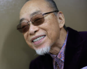 『夢芝居』はいいかげんに作ったら大ヒットしてびっくり　異色のシンガーソングライター小椋佳