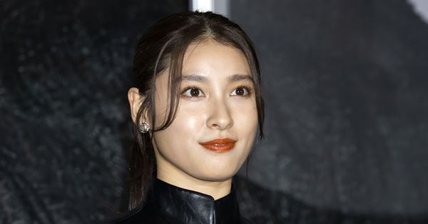 ネルページ＊満月飛翔鳳凰　良縁　出会い　結婚　金運　懇願成就　愛情　家庭運 土屋太鳳 妊娠発表も臨月直前まで仕事邁進…新婚の夫は心配 | 女性自身