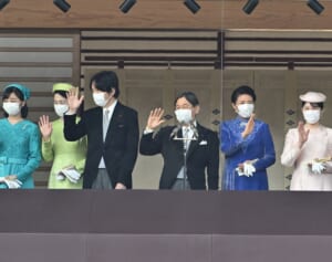 天皇誕生日一般参賀の参加率が改善！宮内庁が懸念していた“当日欠席者”が減少