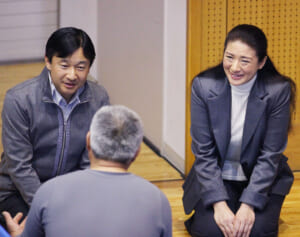 東日本大震災から12年、雅子さまの被災地ご訪問を写真で振り返る