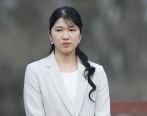 愛子さま　4年ぶりご静養での笑顔に秘められた「交流20年愛馬」との別れ