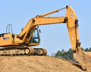 「あ、死んだ」ショベルカーに体をえぐられた男性が語る壮絶な事故体験「うにゅんと内臓が押し上げられた」