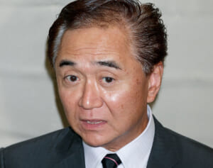 「顔見るたびメール思い出す」黒岩知事当選も恥さらし状態…“不倫知事”烙印で待ついばらの道