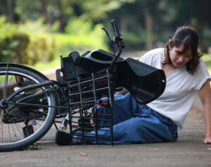 ヘルメット着用が努力義務化！ノーヘル事故だと「自転車保険」は適用外？