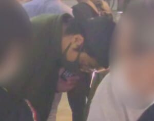 東出昌大　ファンへの“神対応”目撃撮！本誌には「教えて下さればピースしたのですが」