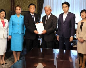 「オウムの件と近いものを感じる」共同通信・編集委員のLGBTへの“持論”が「差別的」と波紋…会社は「慎重な発信を」と本人に指導