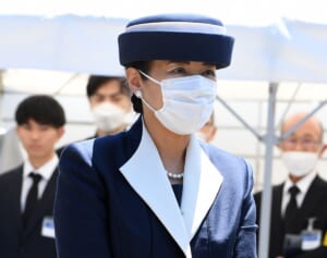 雅子さま　出発30分前にご出席が発表…今も続く「ご体調不安」との苦闘