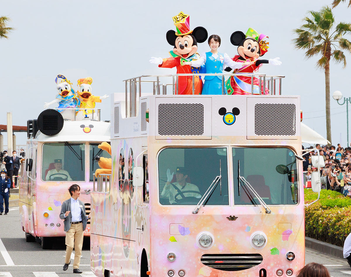 ディズニーパレード全国巡回中「ミッキーが街にやってきた！」