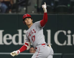 大谷翔平　好調の陰にあった意外な信心深さ…験担ぎこだわり、ハワイの「奇岩パワスポ」も訪問