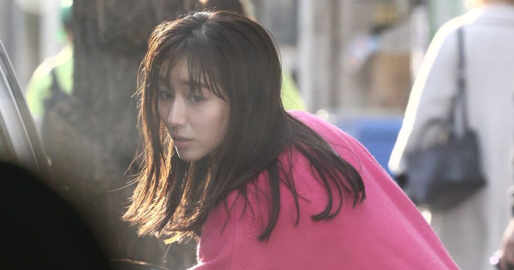 「自分と子供を大切にして欲しい」田中みな実 “妊婦らしからぬ”姿に心配の声…共演女優からの配慮も