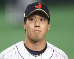 山田哲人 “元カノ”告発前から囁かれていた女遊び…ガーシーも「あかんやろ」と追求を予告