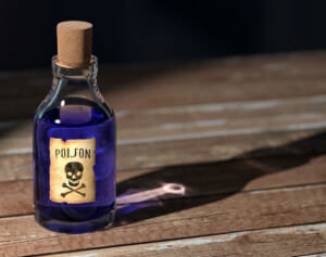 11歳の少女が校庭で酸性の液体をかけられ重傷、犯人は12歳の少女